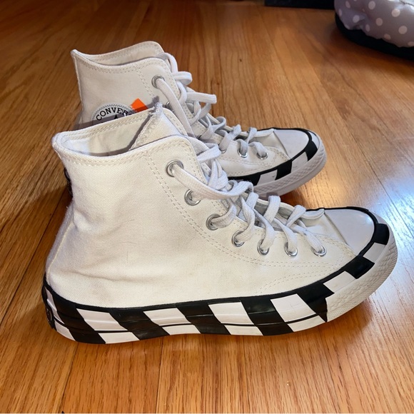 SOLD Converse Chuck Taylor All-Star 70 Off-White - Picture 4 of 7